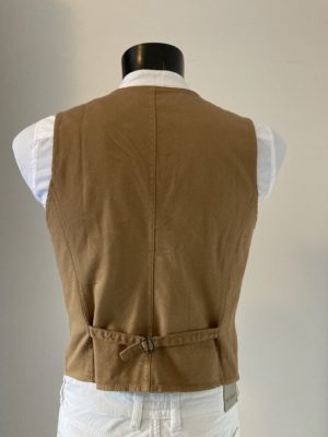 Alternative view of GILET J