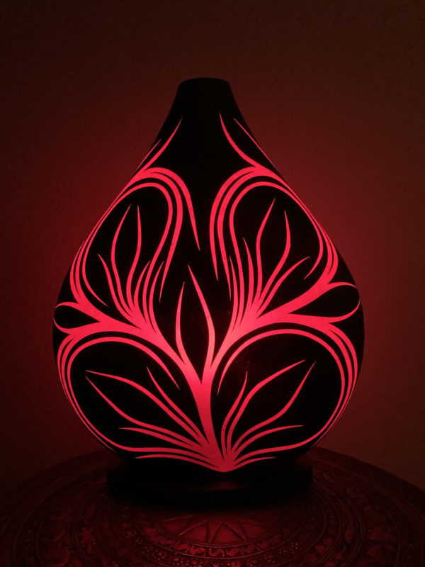 45 CM LAMPE TRIBAL B&W