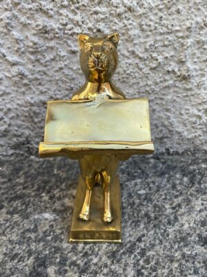 Alternative view of 1.CHAT PORTE CARTE