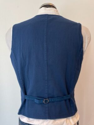 Alternative view of GILET J