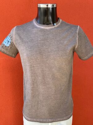 Alternative view of GARRY’S EARTH T-SHIRT