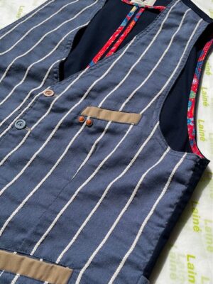 Alternative view of GARRY'S EARTH GILET