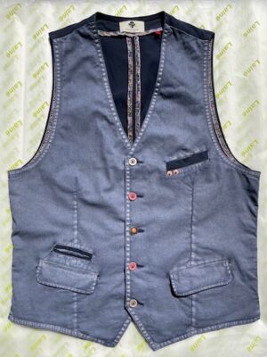 Alternative view of GARRY'S EARTH GILET