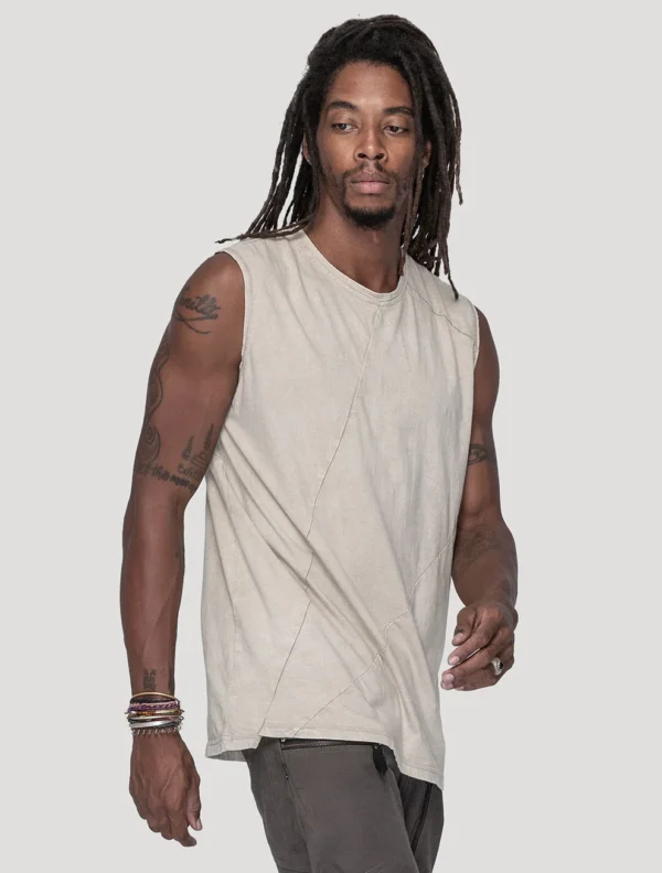 1. T-SHIRT
