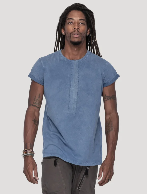 1. T-SHIRT