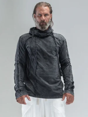 1. T-SHIRT