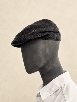 Alternative view of GARRY'S EARTH CAP